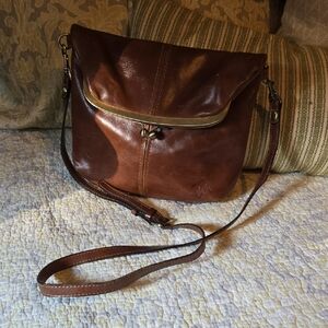 Patricia Nash Elegant Brown Leather Crossbody Bag